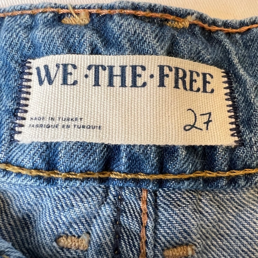 WE THE FREE LION HEART DENIM SHORTS LINEN DENIM BLEND - Picture 12 of 14